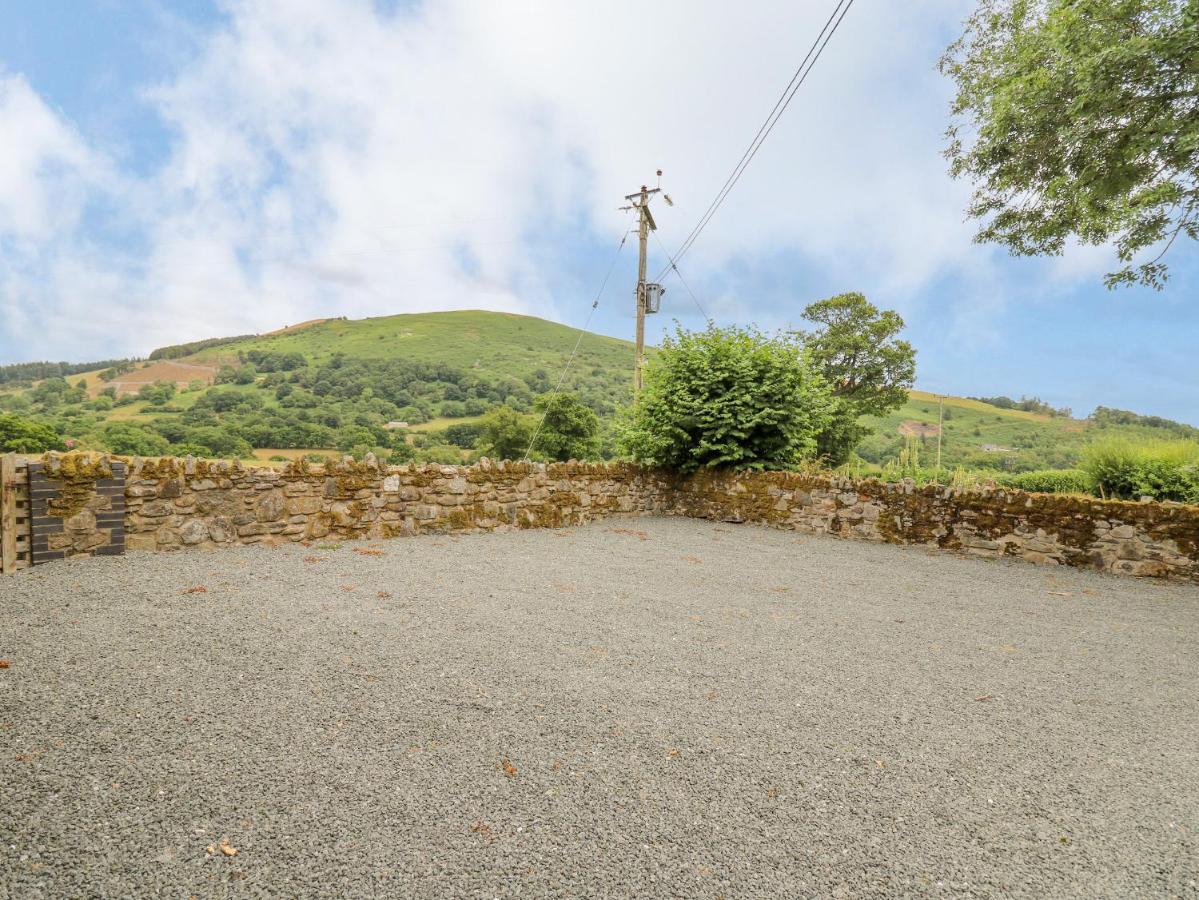 Byrdir Cottage Llanwrthwl Exterior foto